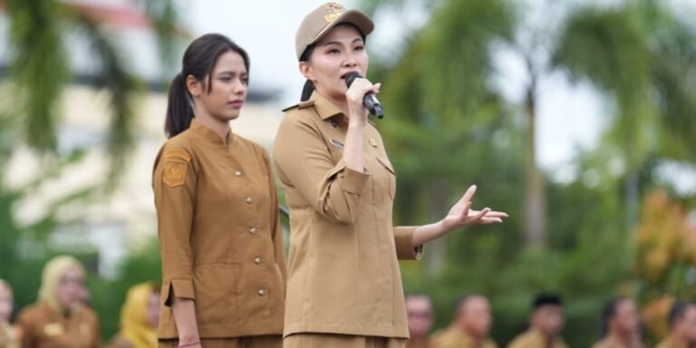 Gubernur-Sherly-pimpin-apel-pagi-1-1140x570