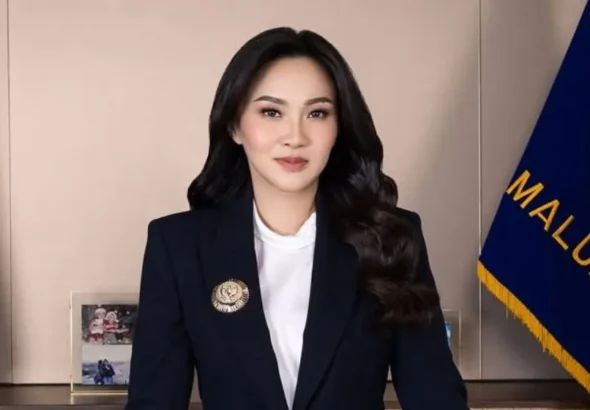 Sherly-Tjoanda-2796829563